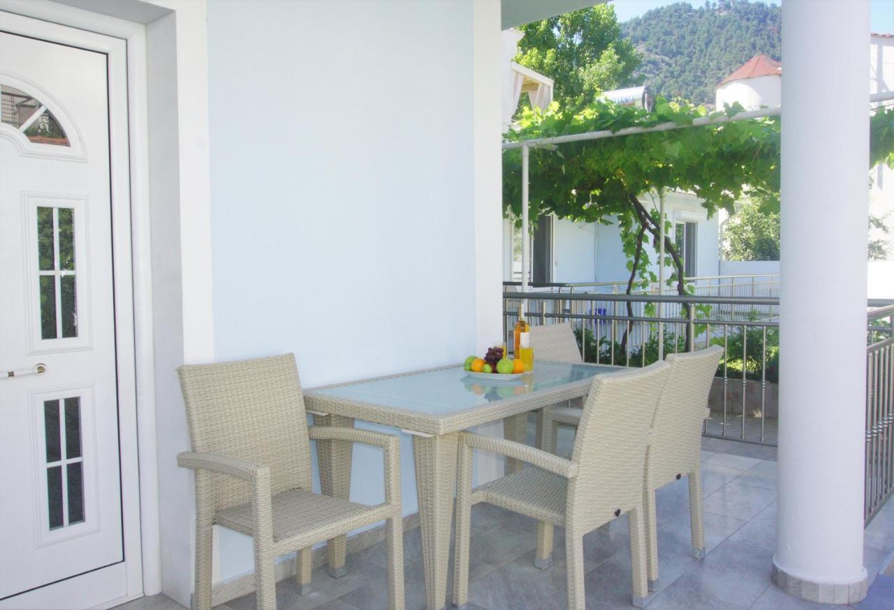 Villa Romantika Chrysi Ammoudia Buitenkant foto