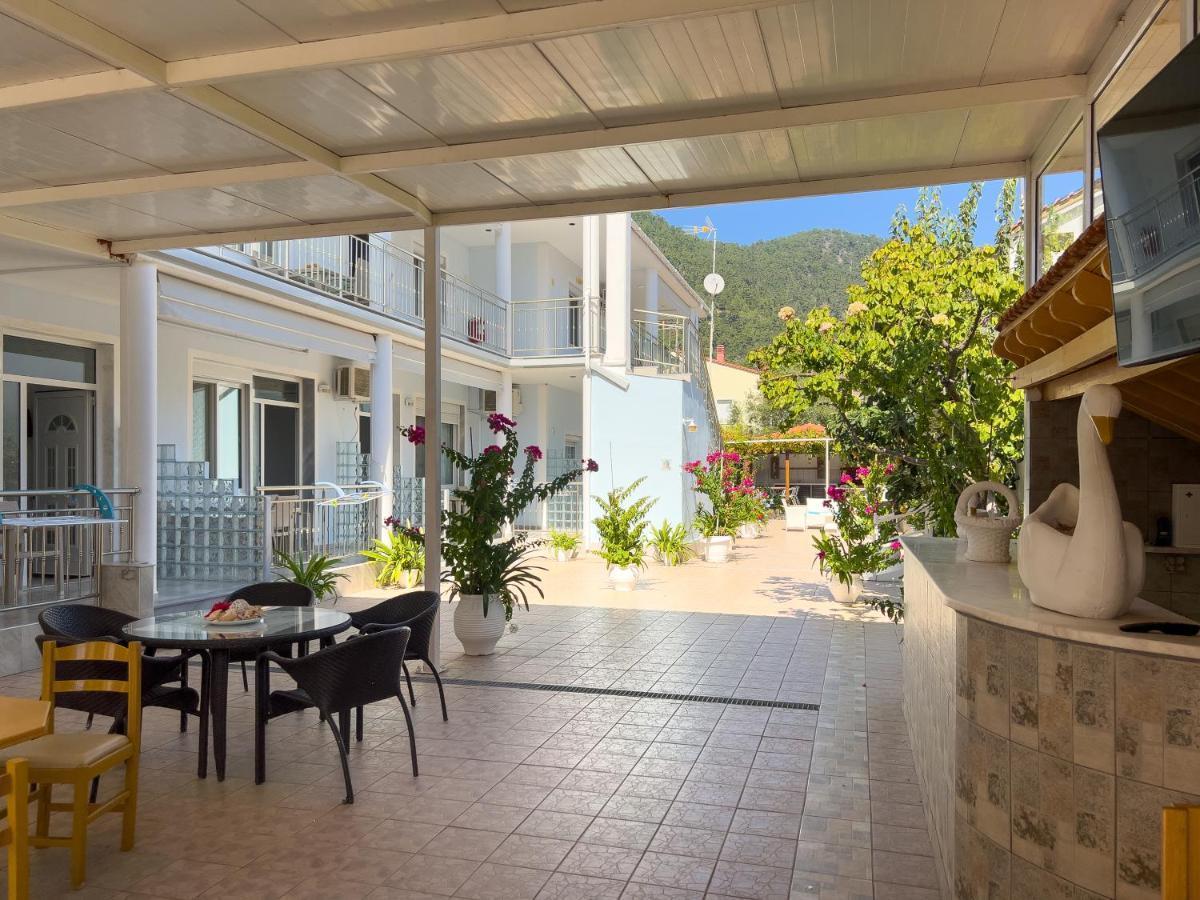 Villa Romantika Chrysi Ammoudia Buitenkant foto