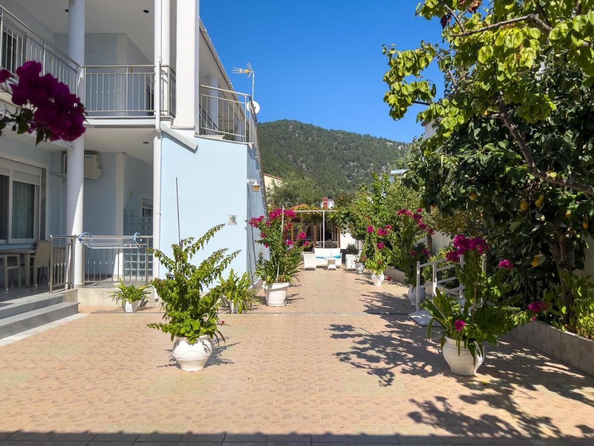 Villa Romantika Chrysi Ammoudia Buitenkant foto
