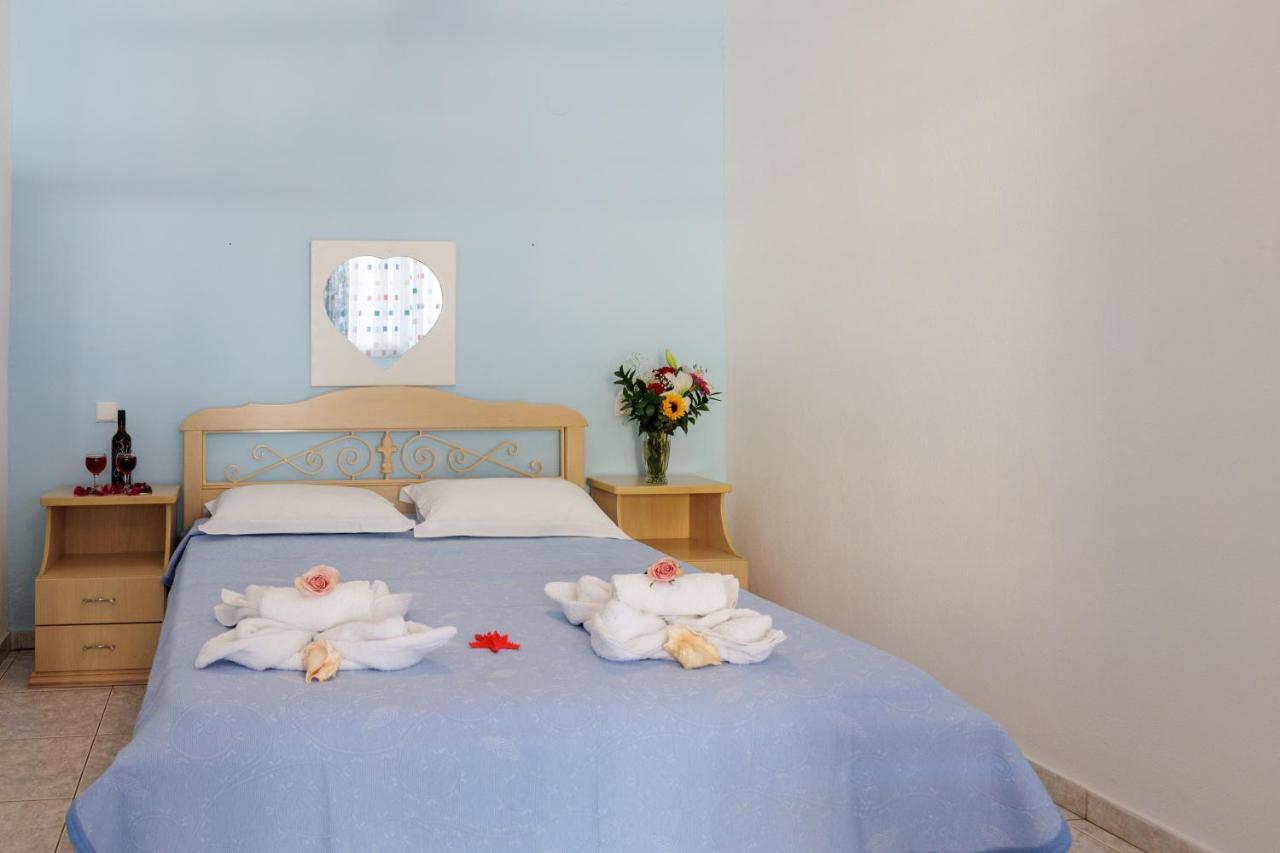 Villa Romantika Chrysi Ammoudia Buitenkant foto
