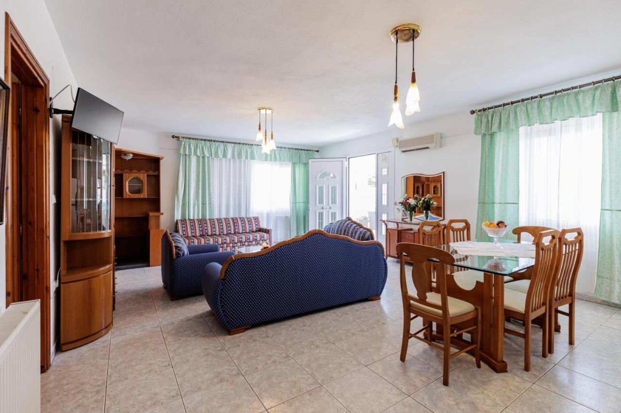 Villa Romantika Chrysi Ammoudia Buitenkant foto