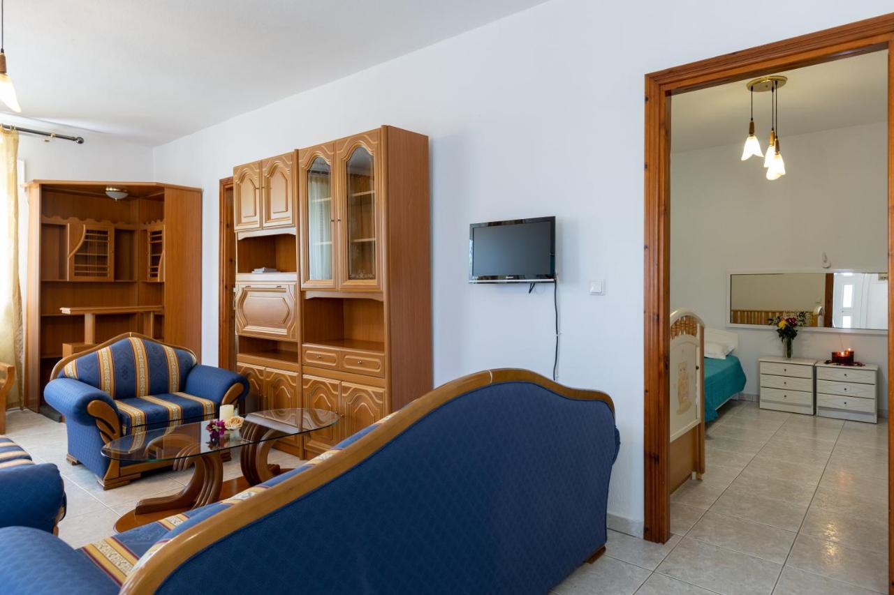 Villa Romantika Chrysi Ammoudia Buitenkant foto